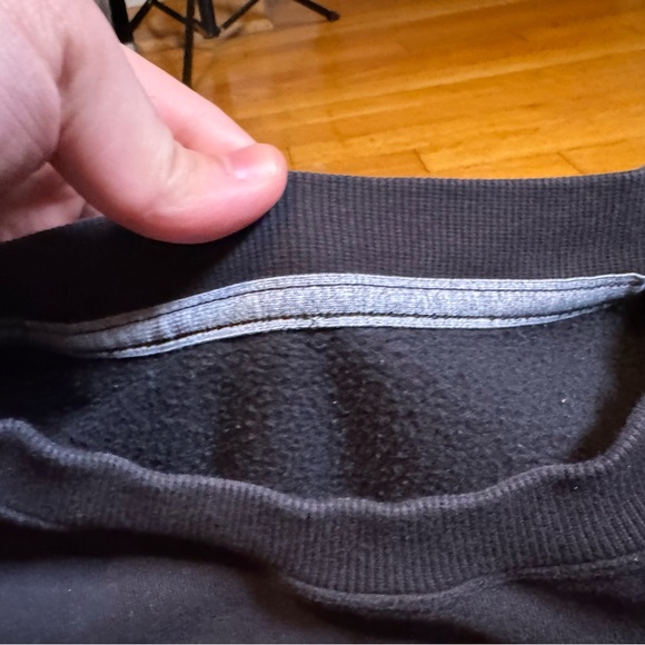 Lululemon Sweatshirt - Picture 4 of 5